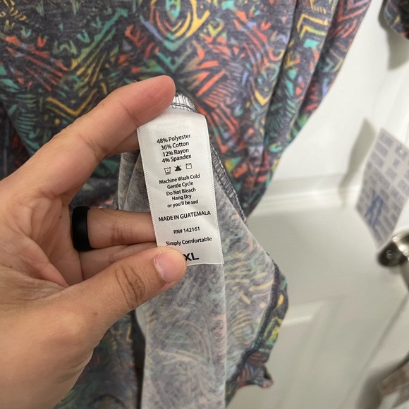 NWT LULAROE Aztec Print Multicolored Drop Shoulder Irma Top | size XL - Picture 4 of 5